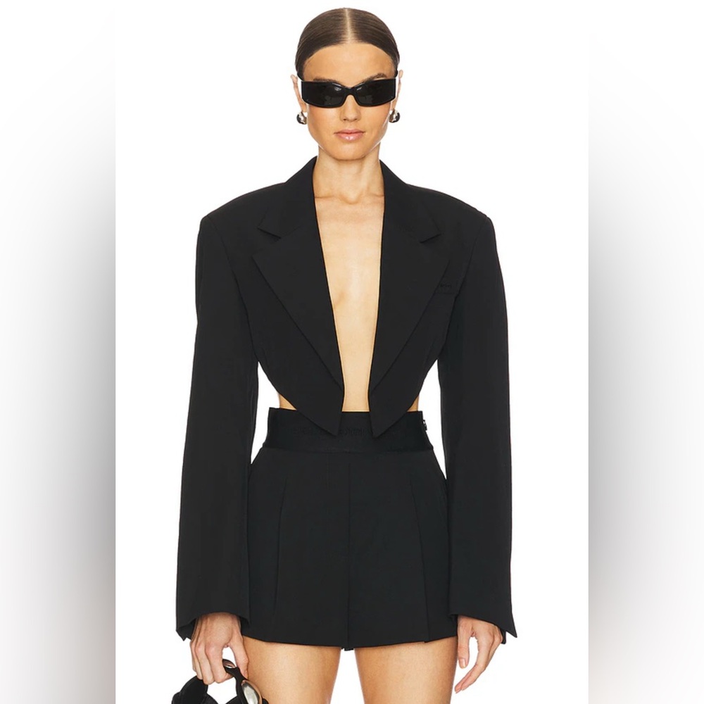 NWT Alexander Wang Cropped Wool Blazer Jacket With Pointed Hem in Black 2